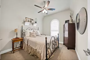 9921 Peninsula Pt, Little Elm, TX 75068 - Photo 25