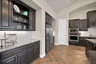 9921 Peninsula Pt, Little Elm, TX 75068 - Photo 13