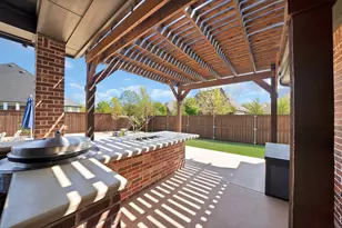 9921 Peninsula Pt, Little Elm, TX 75068 - Photo 29