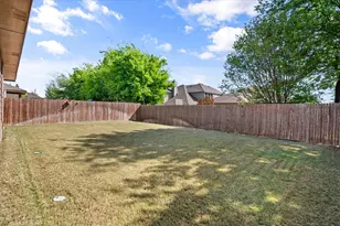 1040 Brownford Dr, Fort Worth, TX 76028 - Photo 37