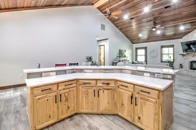 1024 Jordan Creek Road, Collinsville, TX 76233 - Photo 11