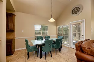 708 Clement Dr, Cedar Hill, TX 75104 - Photo 11