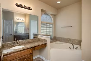 708 Clement Dr, Cedar Hill, TX 75104 - Photo 17