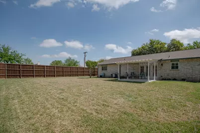5302 Saddleback Road, Garland, TX 75043 - Photo 29