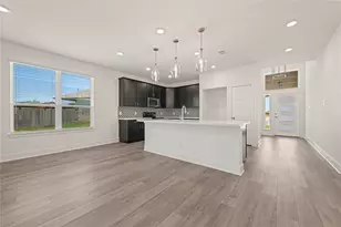 8024 Candy Ln, Waco, TX 76708 - Photo 11