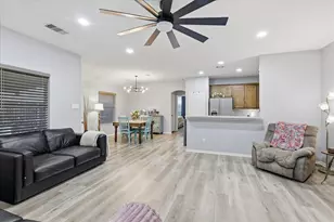 5621 Swords Dr, Fort Worth, TX 76137 - Photo 5