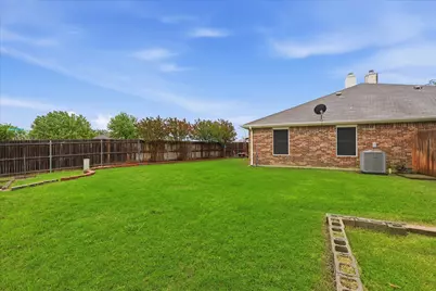 5621 Swords Drive, Fort Worth, TX 76137 - Photo 19