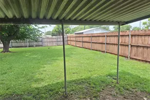 209 Heather Dr, Garland, TX 75042 - Photo 23