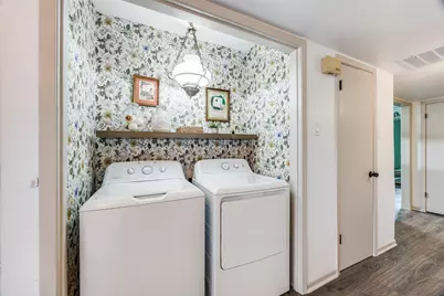 13635 Weald Green Street, Dallas, TX 75240 - Photo 11