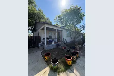 1228 Marion Avenue, Fort Worth, TX 76104 - Photo 1