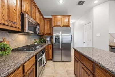 6401 Aldridge Drive, Frisco, TX 75035 - Photo 9