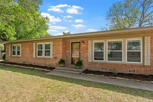 2306 Oak Cliff Dr, Waco, TX 76710 - Photo 3