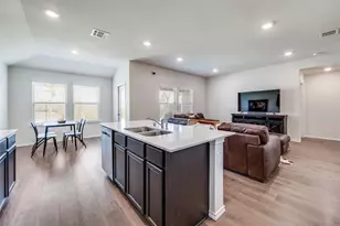 13105 Dawson Dr, Providence Village, TX 76227 - Photo 9