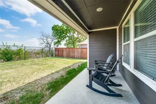 13105 Dawson Dr, Providence Village, TX 76227 - Photo 17