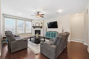 824 Pinnacle Ridge Rd, Fort Worth, TX 76052 - Photo 9