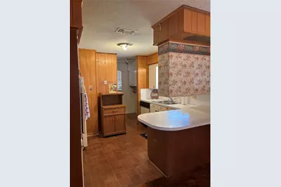 1102 Anthony Drive, Ennis, TX 75119 - Photo 11
