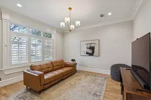 6526 Sondra Dr, Dallas, TX 75214 - Photo 3