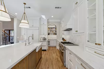 6526 Sondra Drive, Dallas, TX 75214 - Photo 9