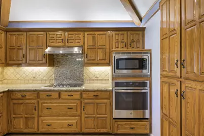 2509 Fox Glenn Circle, Bedford, TX 76021 - Photo 15