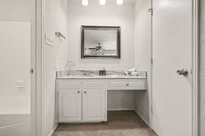 2621 Warren Lane, Fort Worth, TX 76112 - Photo 19