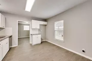 8033 Downe Dr, White Settlement, TX 76108 - Photo 7