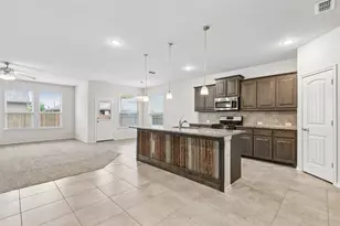 15720 Barton Ridge Dr, Fort Worth, TX 76177 - Photo 9