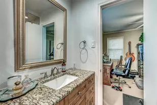 9921 Windlake Cir, Dallas, TX 75238 - Photo 9