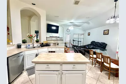900 Ascension Drive, Hurst, TX 76053 - Photo 5