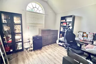 900 Ascension Dr, Hurst, TX 76053 - Photo 7