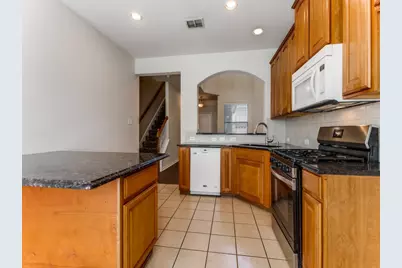 636 Gray Stone Lane, Richardson, TX 75081 - Photo 5