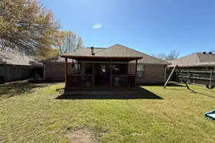 809 Martin St, Bonham, TX 75418 - Photo 19