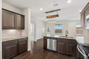 1021 Brownford Dr, Fort Worth, TX 76028 - Photo 9