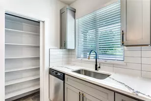 1329 Arizona Ave, Fort Worth, TX 76104 - Photo 13