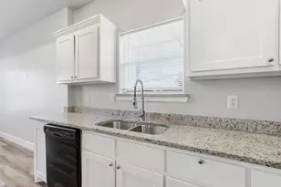 4215 Oneal St, Greenville, TX 75401 - Photo 11