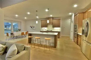 386 Paddle Boat Dr, Granbury, TX 76049 - Photo 15