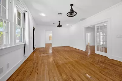 1320 Madeline Place, Fort Worth, TX 76107 - Photo 5