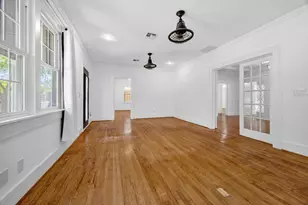 1320 Madeline Pl, Fort Worth, TX 76107 - Photo 5