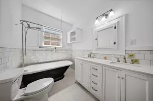 1320 Madeline Pl, Fort Worth, TX 76107 - Photo 21