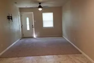 205 Farley St, Waxahachie, TX 75165 - Photo 3