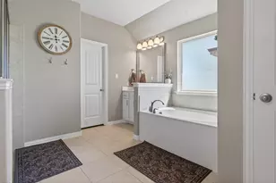 7921 Grassland Dr, Godley, TX 76044 - Photo 23