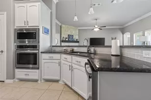 7921 Grassland Dr, Godley, TX 76044 - Photo 13