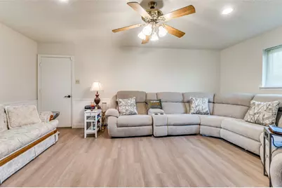 1513 Silverleaf Drive, Carrollton, TX 75007 - Photo 5