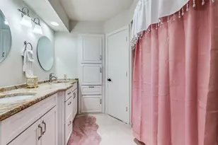 1513 Silverleaf Dr, Carrollton, TX 75007 - Photo 11