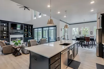 124 Cote D Azur Drive, Chico, TX 76431 - Photo 9