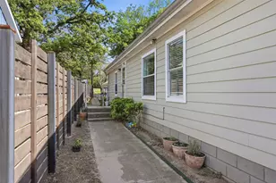 1105 E Lake Dr, Weatherford, TX 76087 - Photo 23