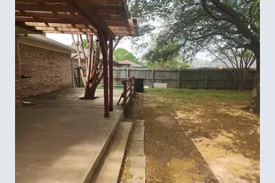 206 Hackberry Drive, Greenville, TX 75402 - Photo 7