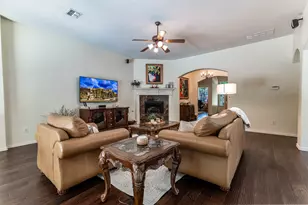 223 Bluebonnet Trail, Mansfield, TX 76063 - Photo 7