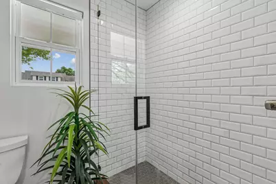 9469 Gatetrail Drive, Dallas, TX 75238 - Photo 17