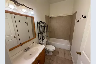 907 W Fischer Street, Sherman, TX 75092 - Photo 11