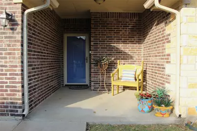 1736 Sully Court, Stephenville, TX 76401 - Photo 3